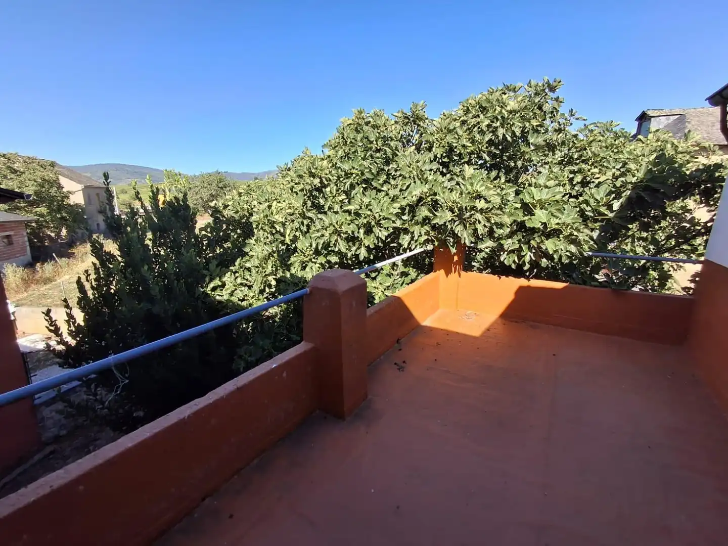 Terrassa de Finca rústica en venda en Villafranca del Bierzo amb Calefacció, Terrassa i Traster