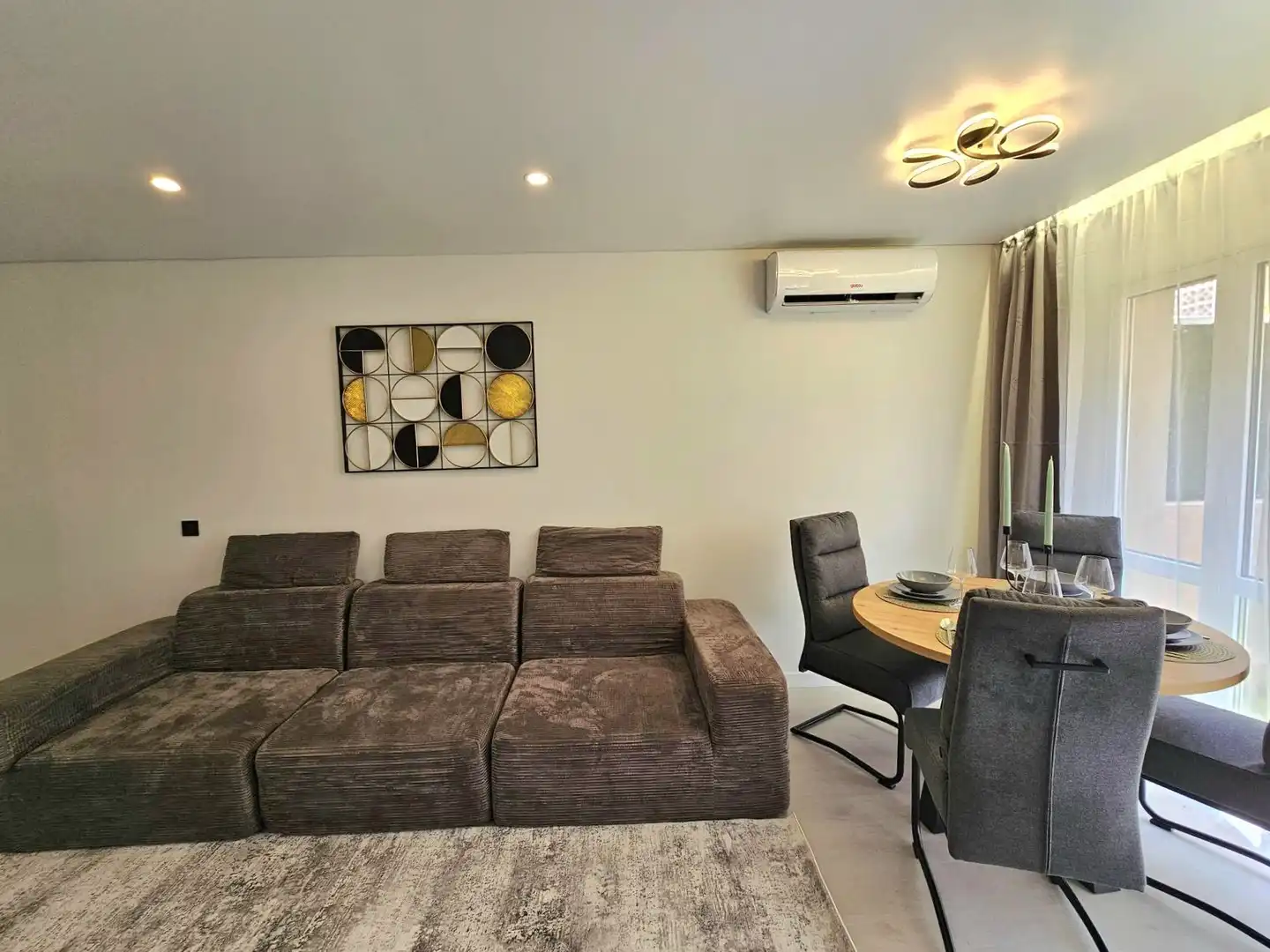 Sala d'estar de Casa adosada en venda en Torrevieja amb Aire condicionat, Calefacció i Terrassa