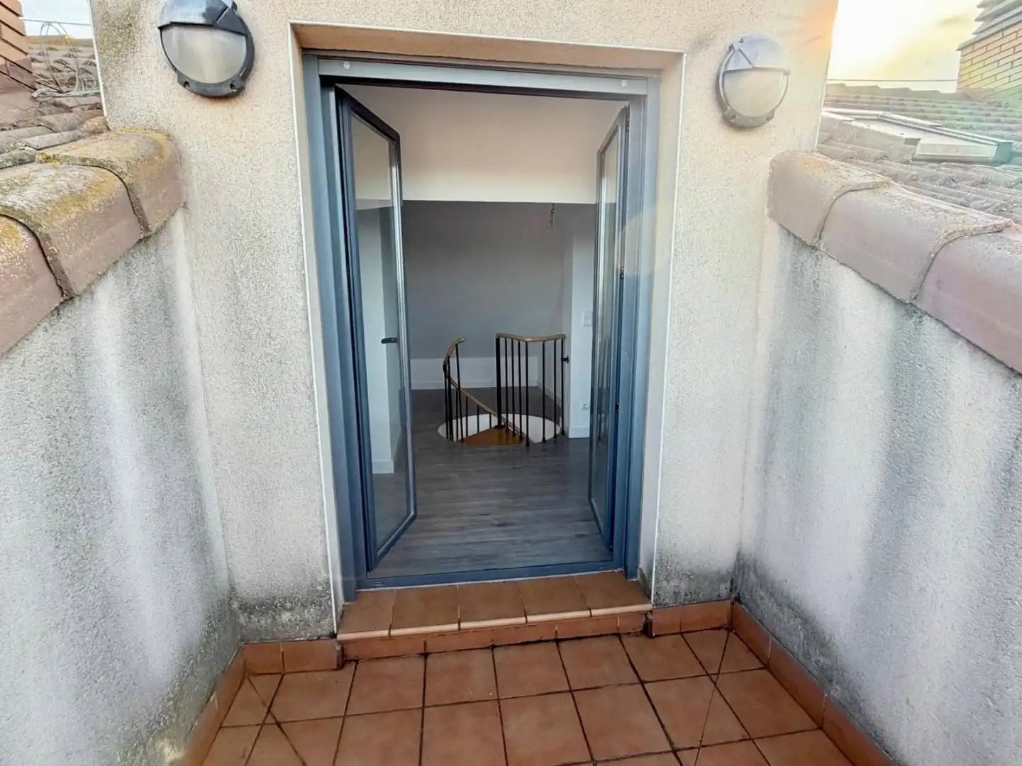 Piso en venta en Villanueva de Gállego con Terraza, Trastero y Amueblado