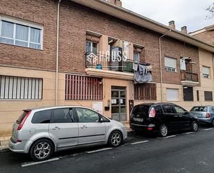 Vista exterior de Pis en venda en Azuqueca de Henares amb Calefacció, Terrassa i Moblat