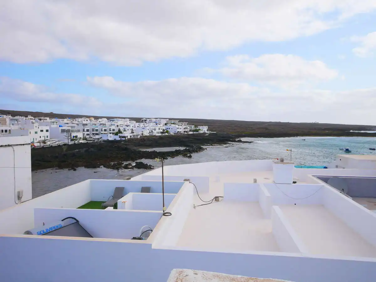 Exterior view of Houses for sale in Haría  with Terrace and Washing machine