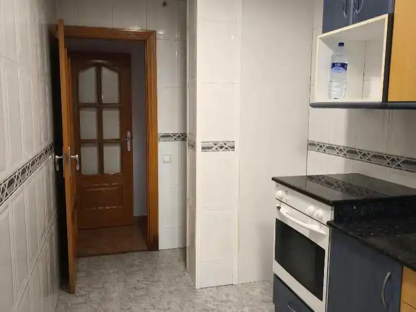 Cuina de Pis en venda en Sant Feliu de Llobregat amb Aire condicionat, Terrassa i Balcó