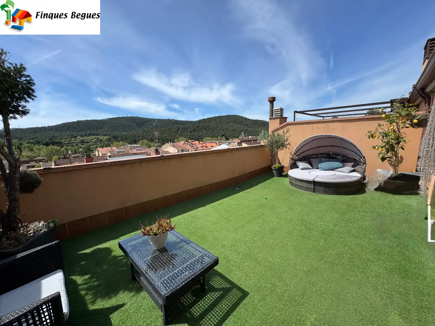 Terraza de Dúplex en venta en Begues con Calefacción, Parquet y Terraza