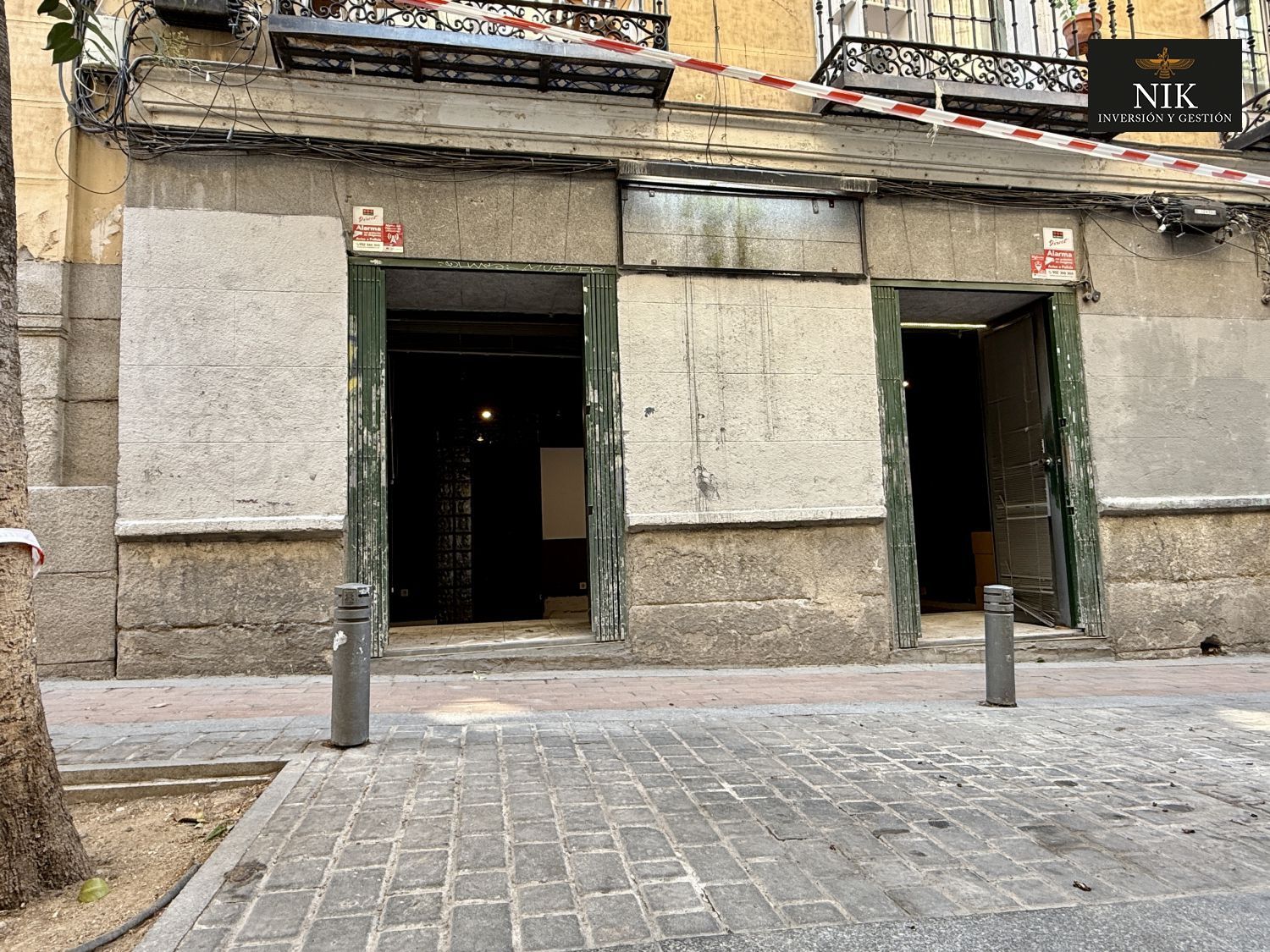 Exterior view of Premises to rent in  Madrid Capital  with Air Conditioner