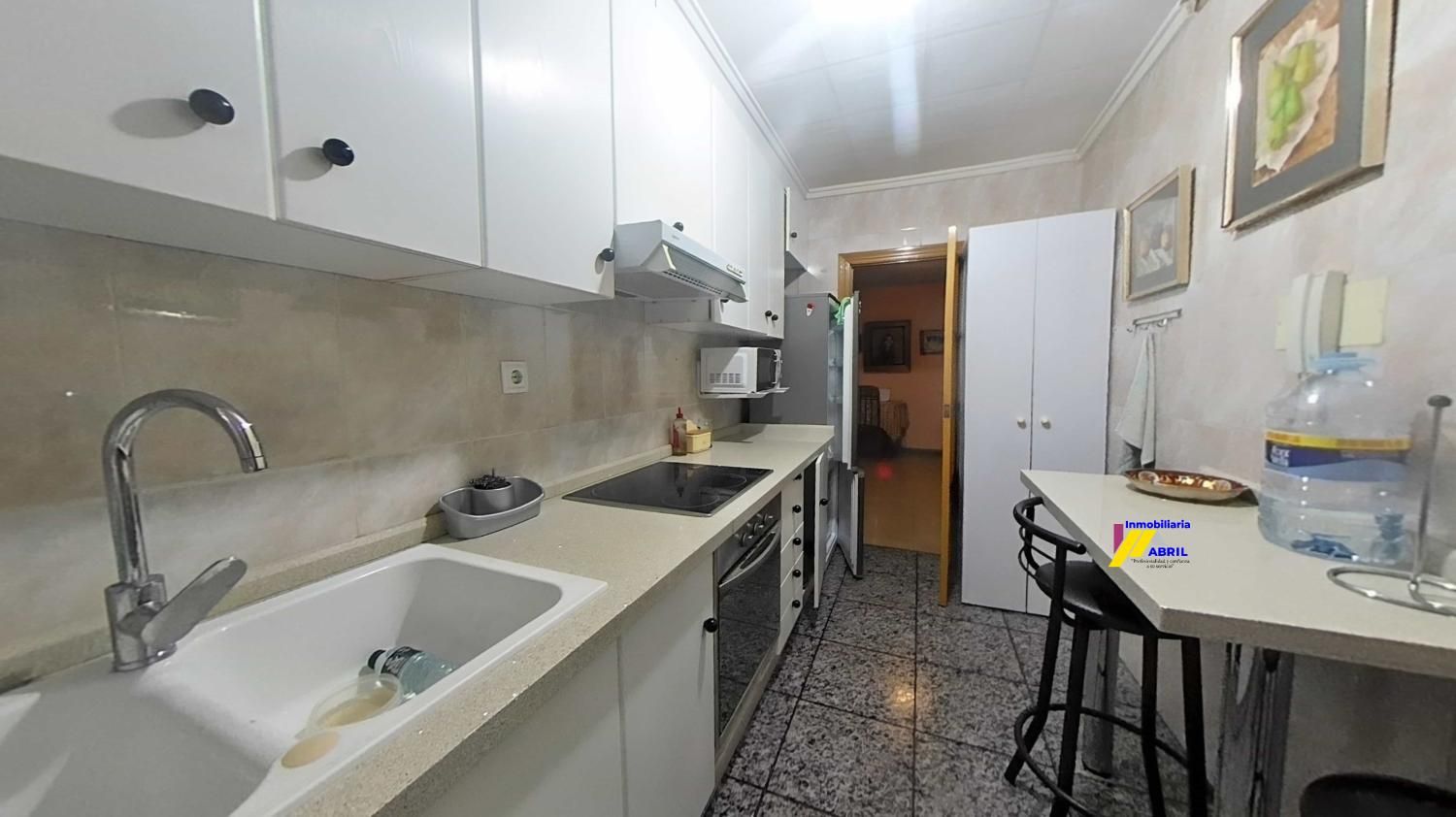 Cuina de Pis en venda en  Valencia Capital amb Terrassa i Balcó