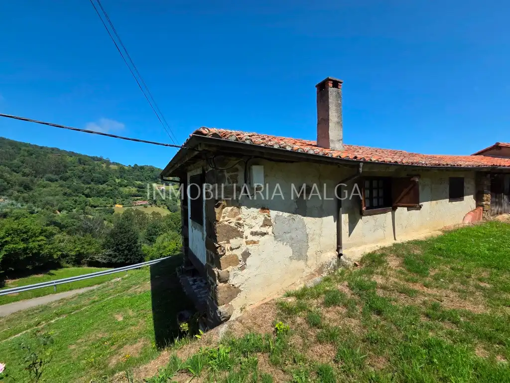 Houses for sale in Colunga  with Parquet flooring, Storage room and Furnished