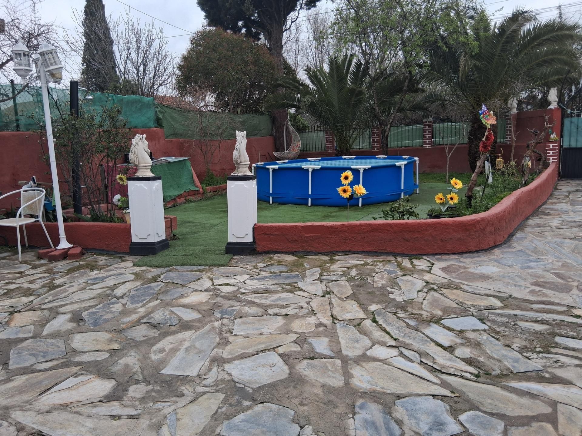 Swimming pool of House or chalet for sale in Yeles  with Heating, Private garden and Furnished