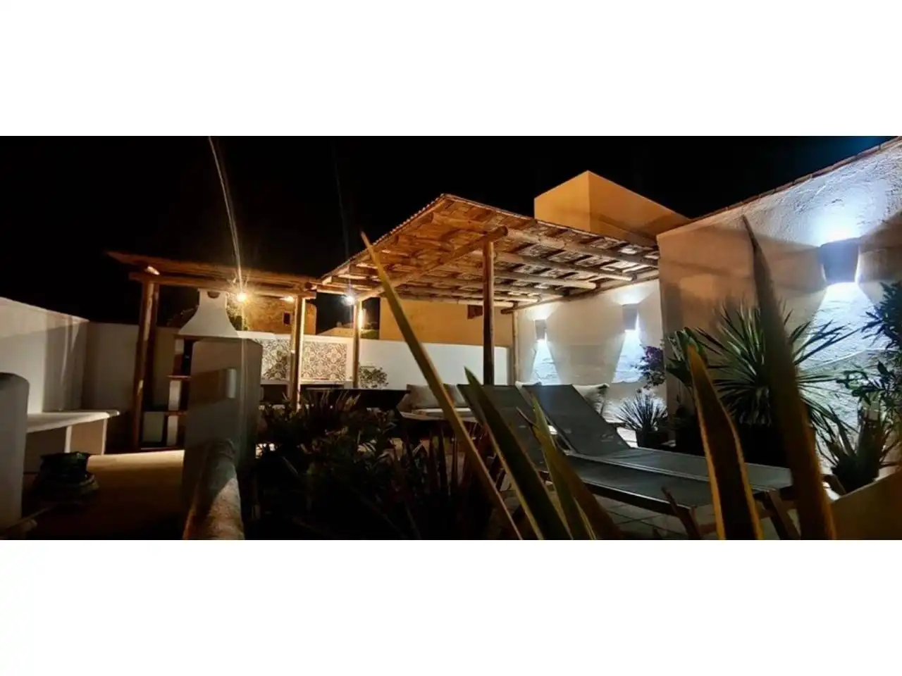Terrassa de Casa o xalet en venda en Conil de la Frontera amb Aire condicionat, Calefacció i Terrassa