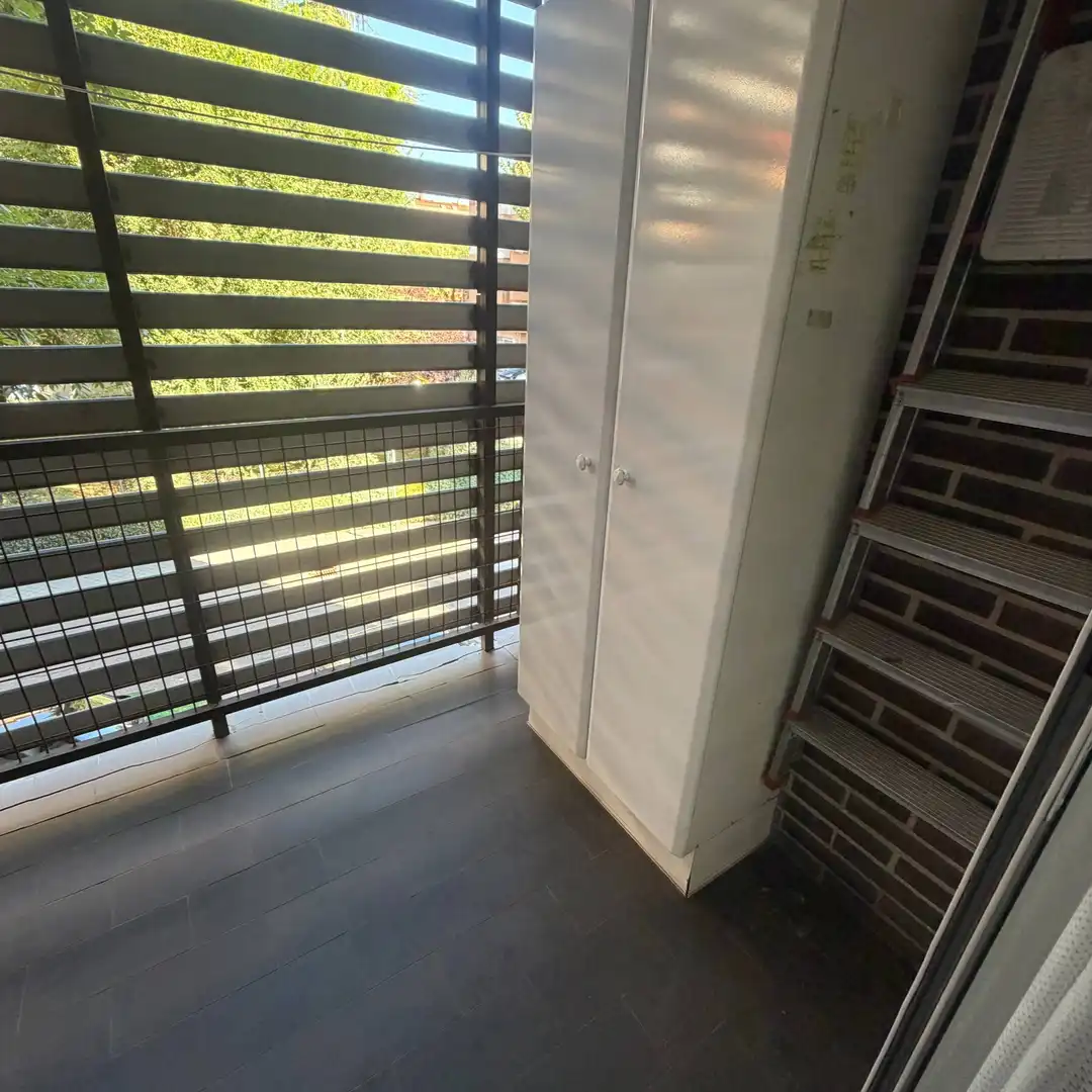 Terraza de Piso en venta en Madrid con Piscina comunitaria