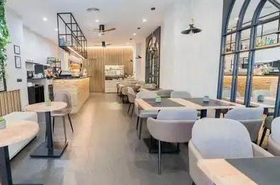 Photo 2 of Premises to rent in Guadalmina Alta, Málaga