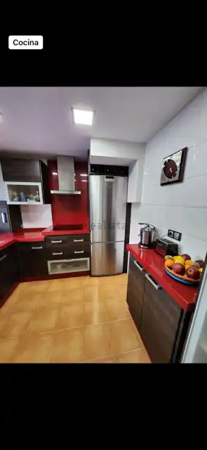 Cocina de Casa adosada de alquiler en Estepona con Aire acondicionado, Terraza y Horno