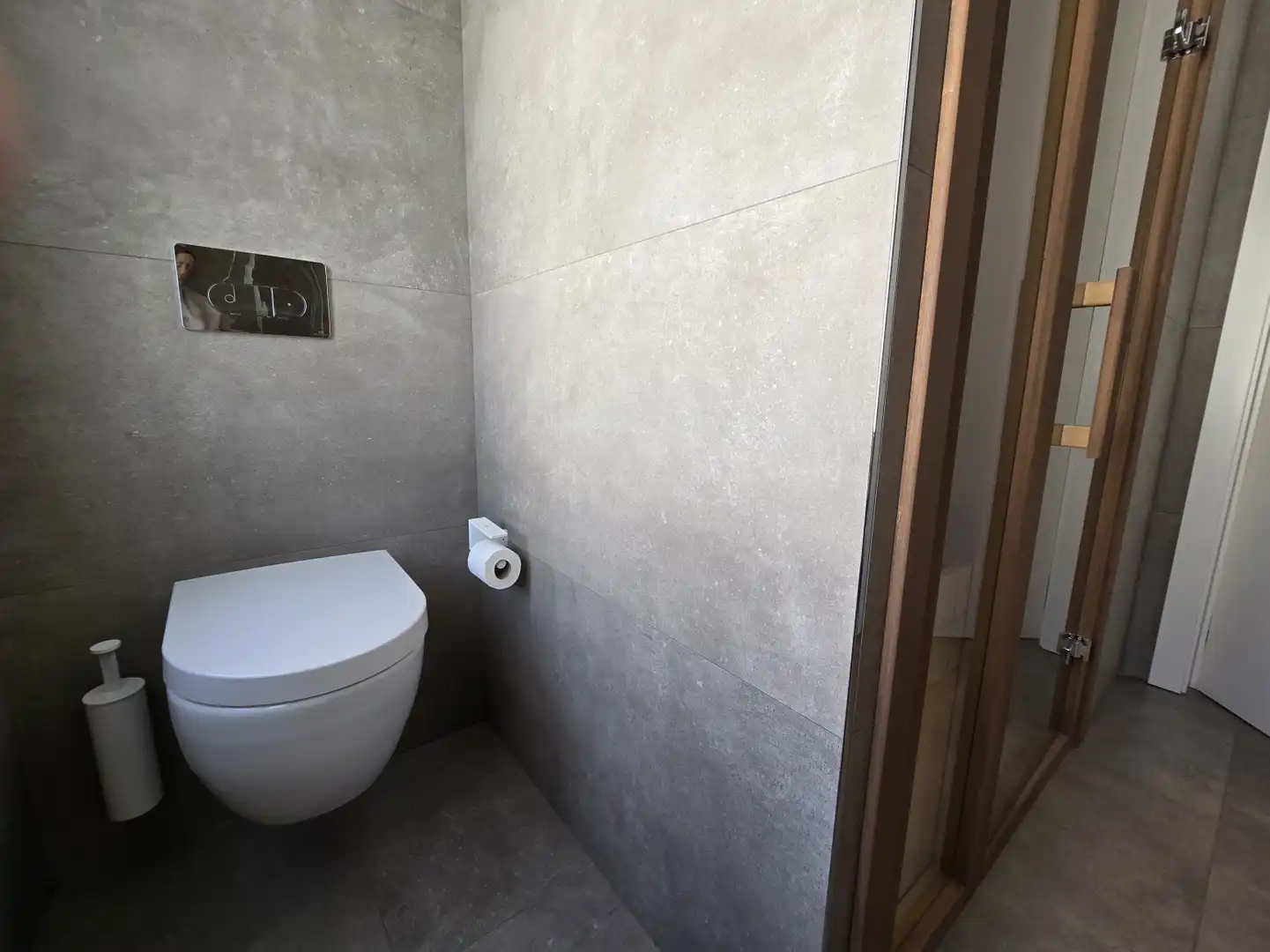 Baño de Piso en venta en  Logroño con Aire acondicionado, Calefacción y Terraza
