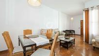 Living room of Flat for sale in  Sevilla Capital  with Storage room