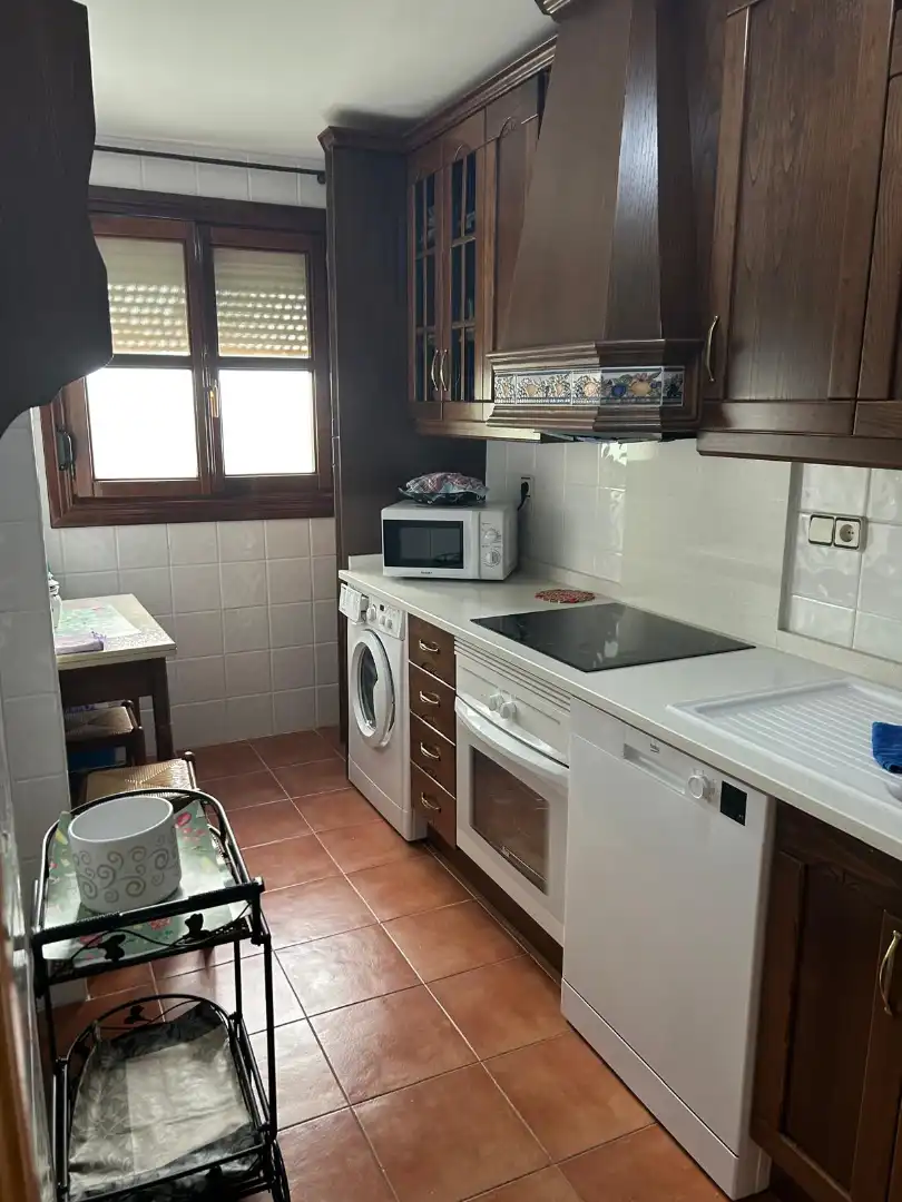 Küche von Wohnung zur Miete in Jaén mit Klimaanlage, Heizung und Terrasse