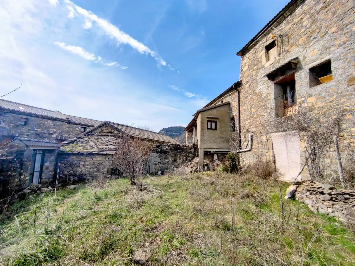 Exterior view of Houses for sale in Puértolas  with Private garden and Terrace