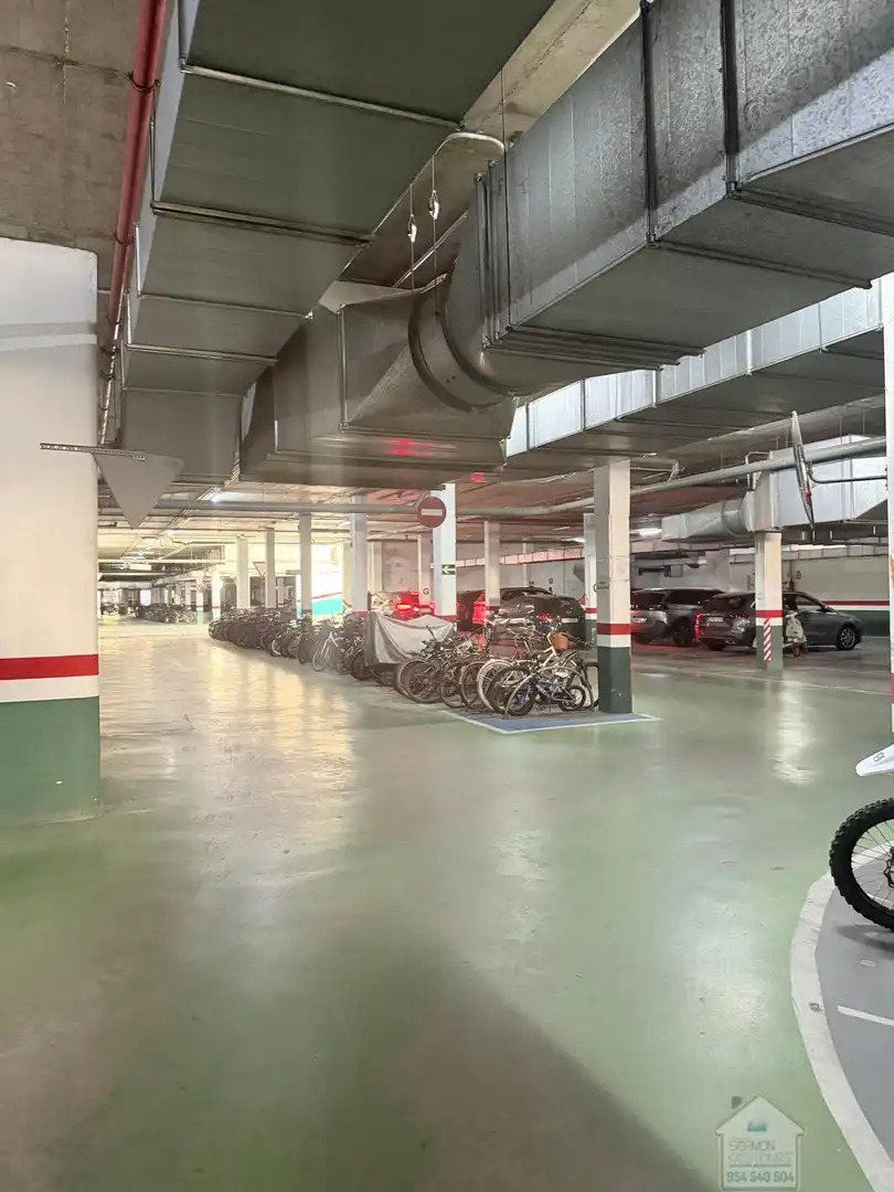Parking de Trastero en venta en Sevilla