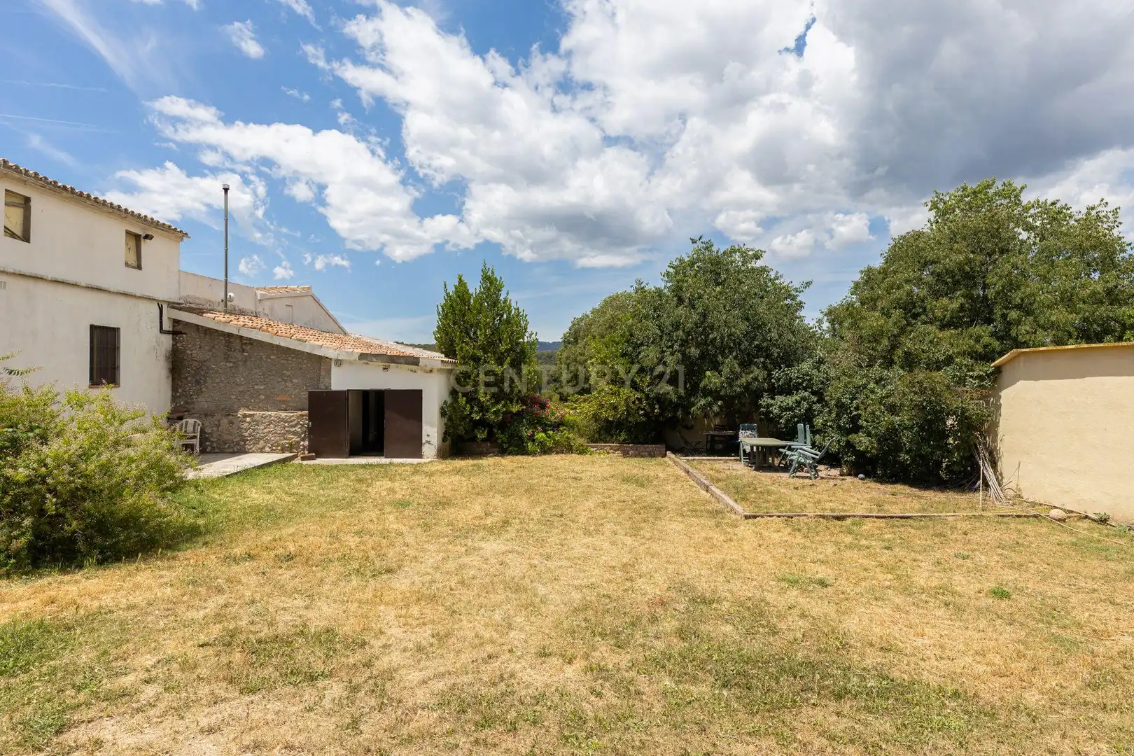 Country homes for sale in Piera  with Air Conditioner, Private garden and Storage room