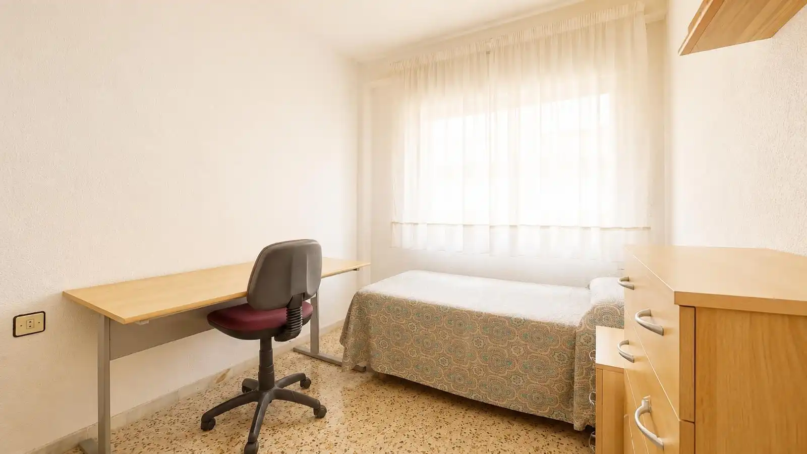 Apartamento en venta en Calle VELETA, Centro