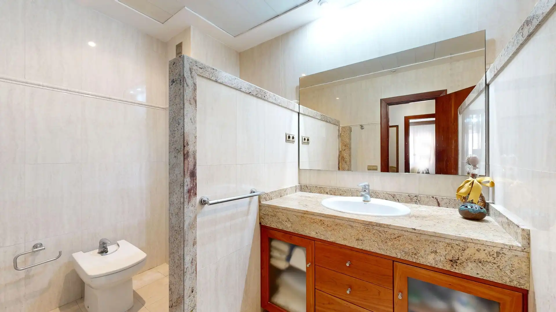 Bathroom of Flat for sale in Vila-real  with Private garden, Terrace and Storage room