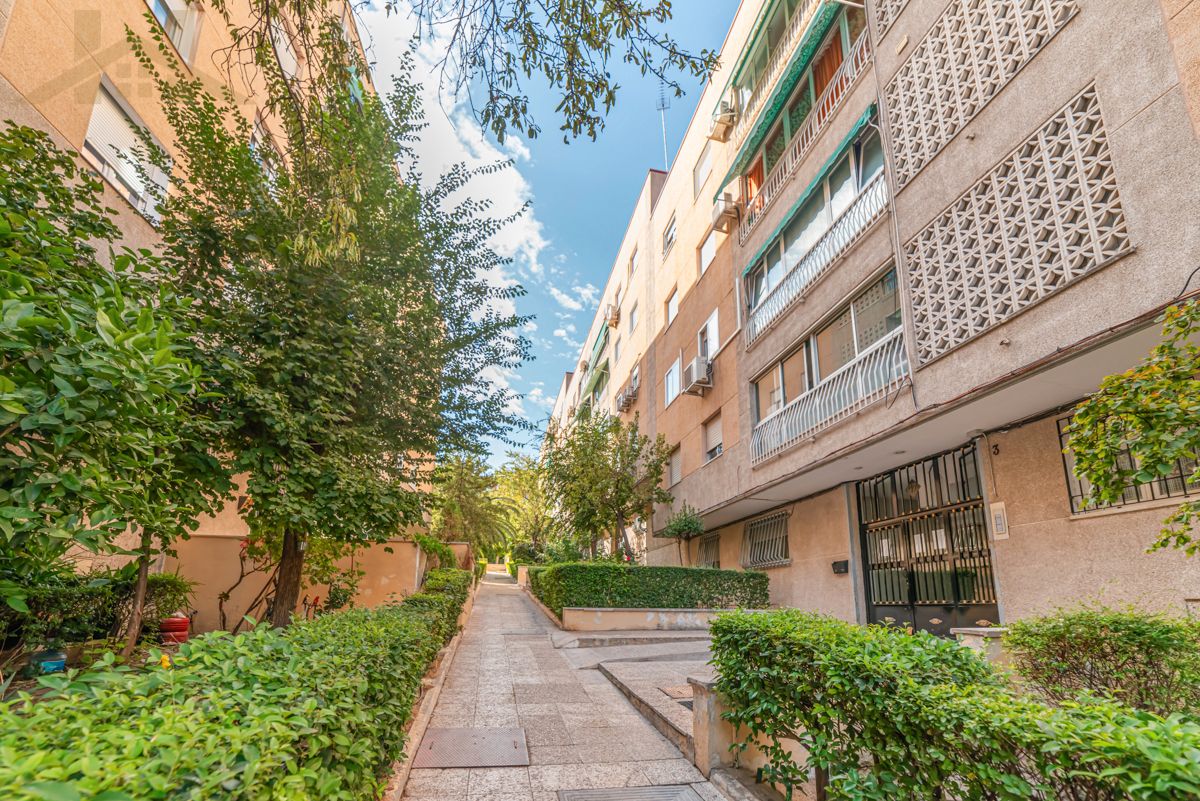Vista exterior de Pis en venda en Valdemoro amb Aire condicionat, Calefacció i Terrassa