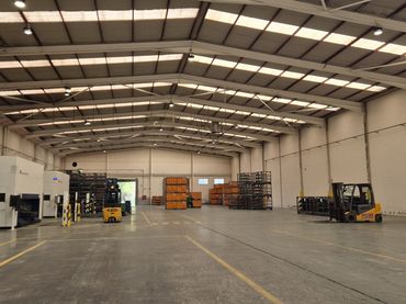 Industrial building for sale in Carrer Marie Curie 16