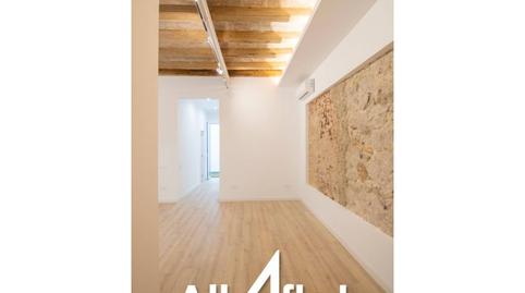 Foto 2 de Pis en venda a Calle Hostafrancs de Sio, Hostafrancs,  Barcelona Capital