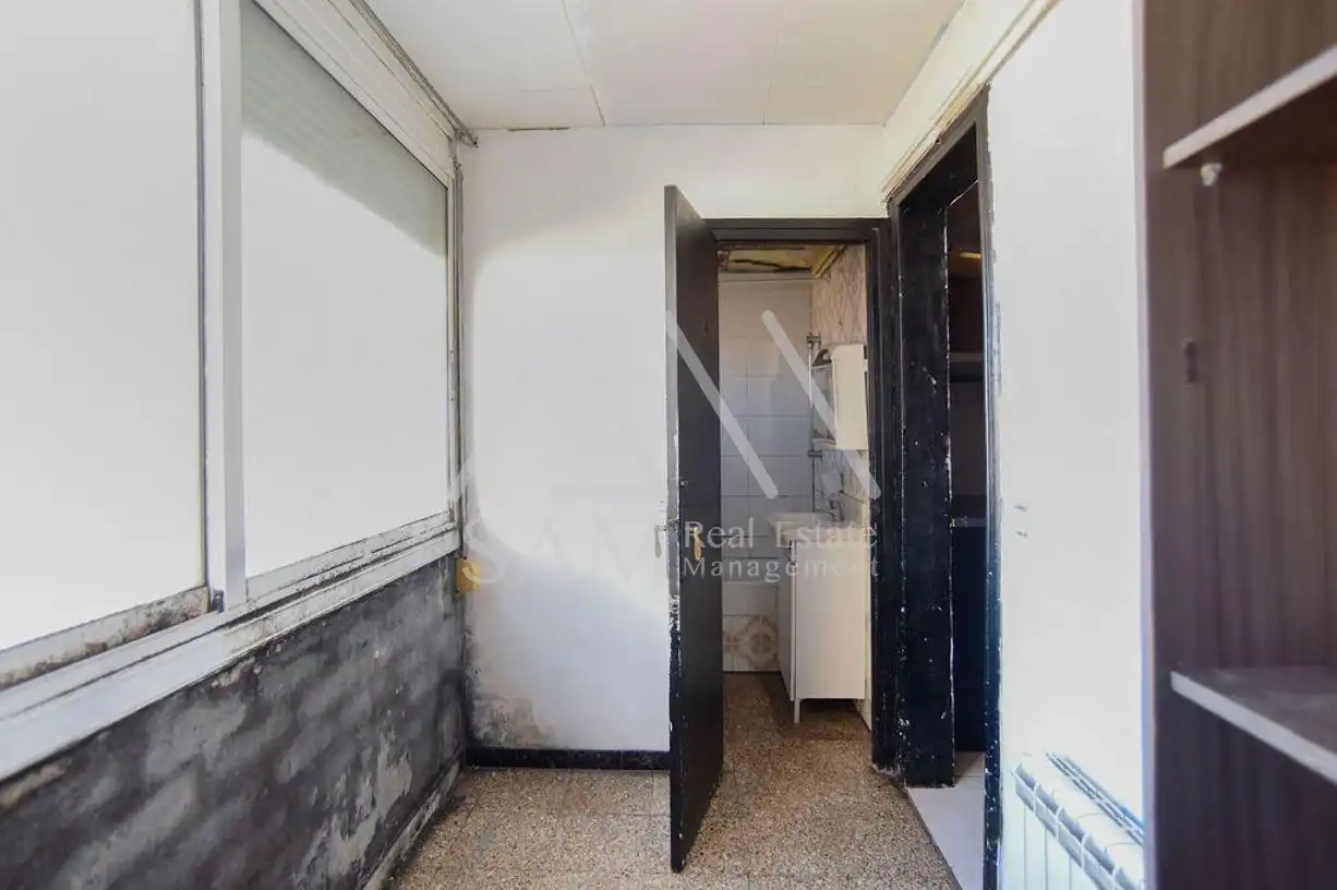 Flat for sale in Fonts dels Capellans - Sagrada Família