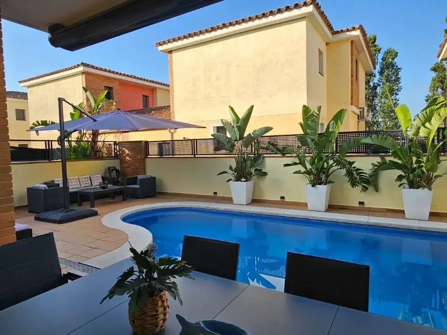 Villa con giardino in vendita a Passatge Sector Mestral 12 B, imagen 43