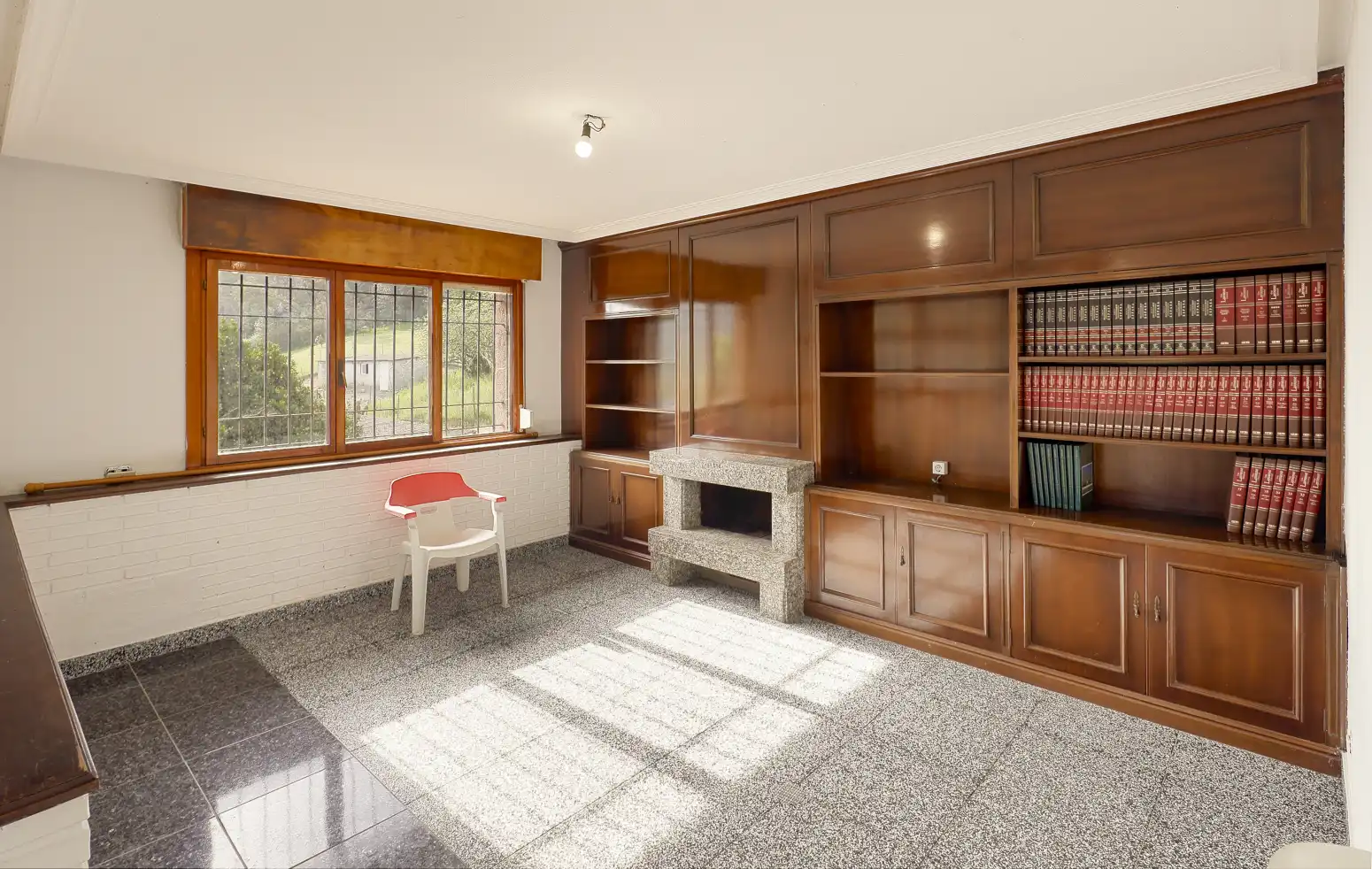 Casa o xalet en venda en Gijón  amb Calefacció, Parquet i Terrassa