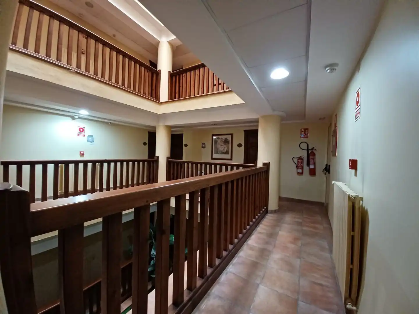 Buildings for sale in Plaza mayor, Puebla de Arenoso