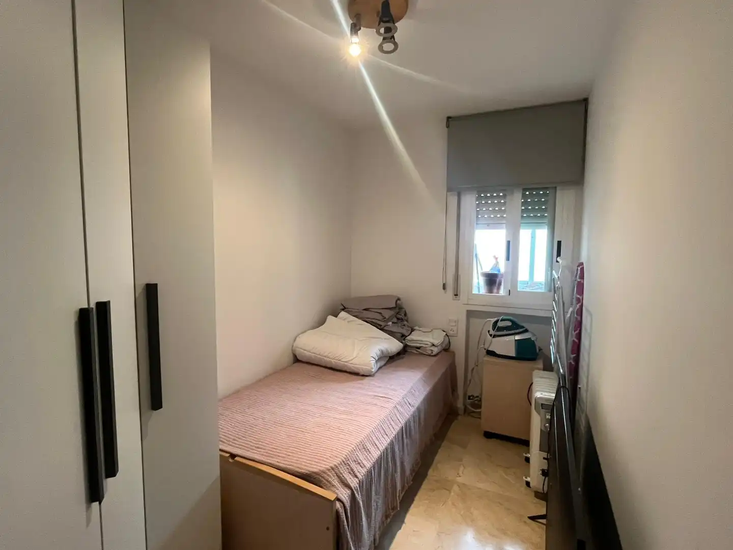 Habitación de Piso en venta en Lleida con Calefacción, Trastero y Amueblado