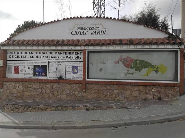 Casa-chalet en Venta en S Genis, 3, -1 en Palafolls