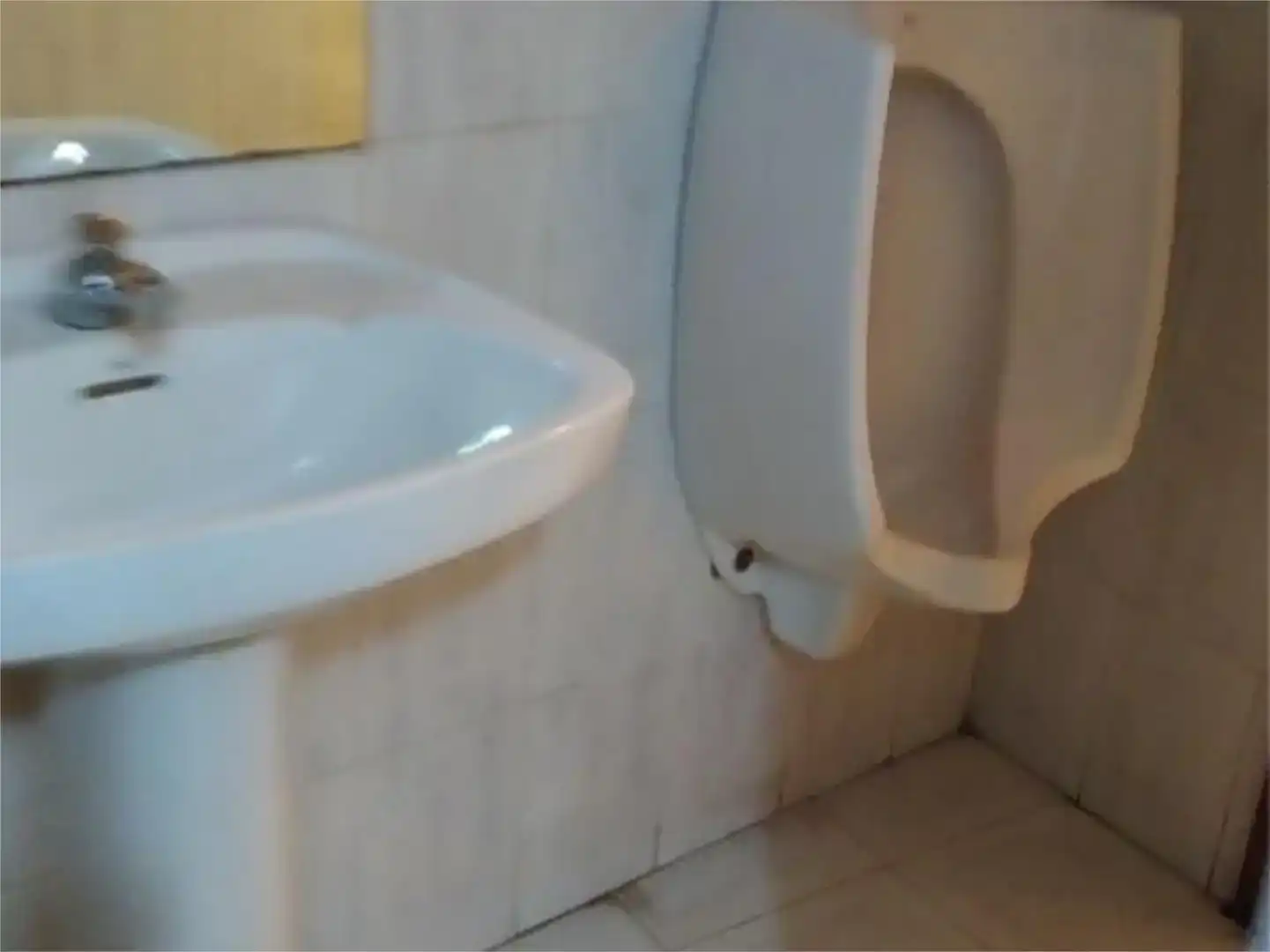 Baño de Planta baja en venta en Ayllón con Trastero y Balcón