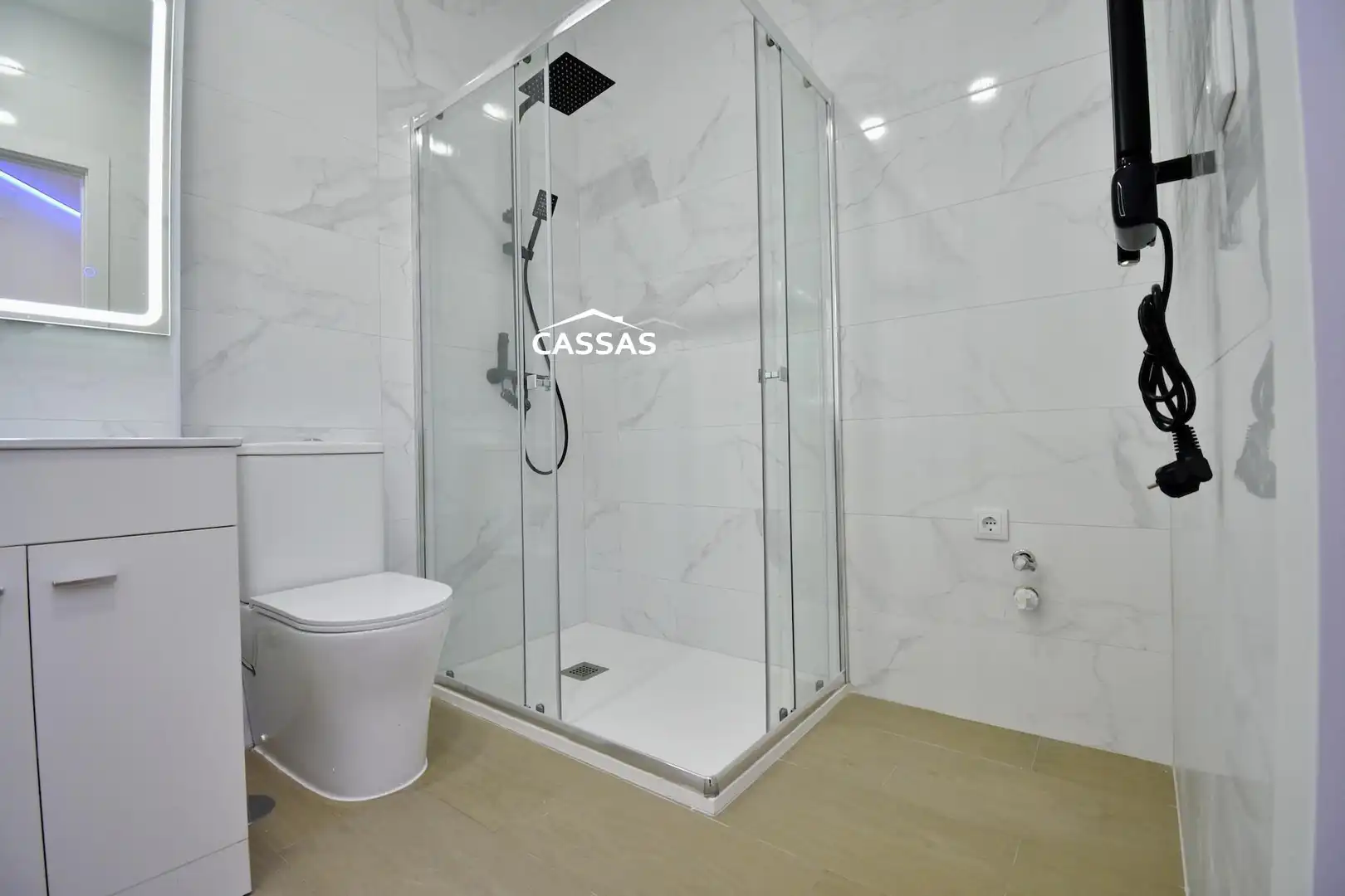 Bathroom of Flat for sale in Torrejón de Ardoz