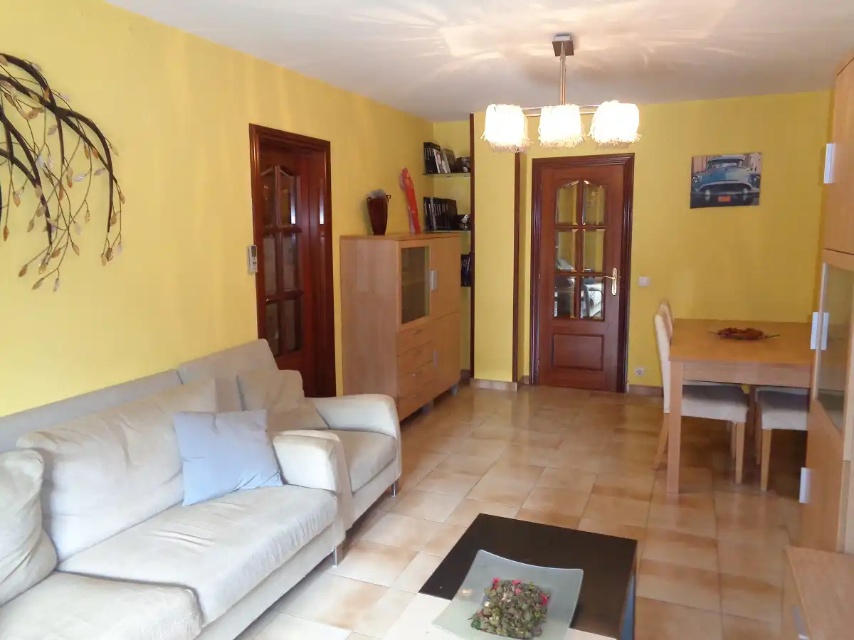 Living room of Flat for rent in Viladecans  with Air Conditioner, Furnished and Oven