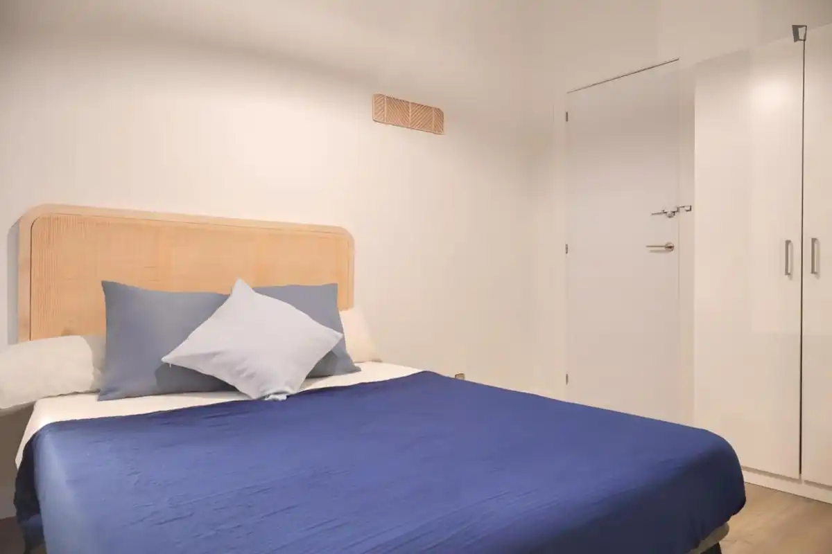Schlafzimmer von Wohnungen zur untervermieten in Madrid mit Heizung, Möbliert und Ofen