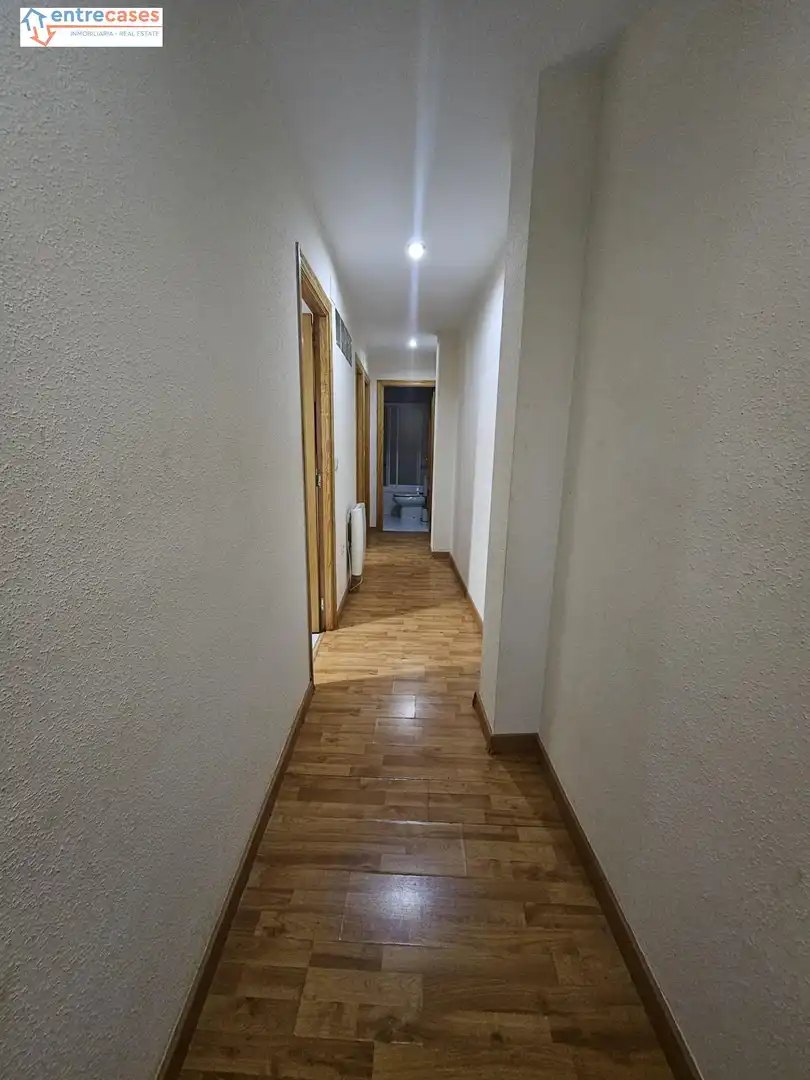 Piso en venta en Gilet con Aire acondicionado, Calefacción y Amueblado