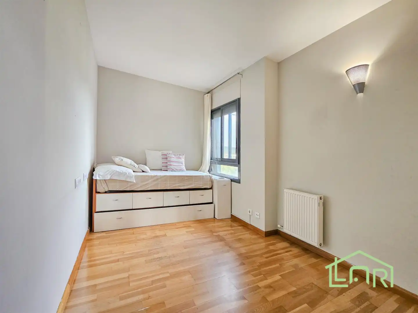 Bedroom of Flat for sale in El Centre