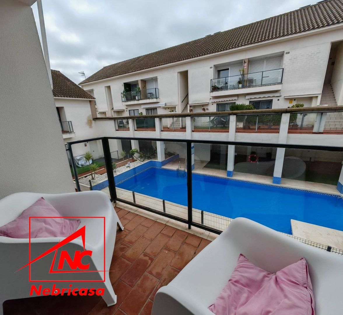 Piscina de Pis en venda en Sanlúcar de Barrameda