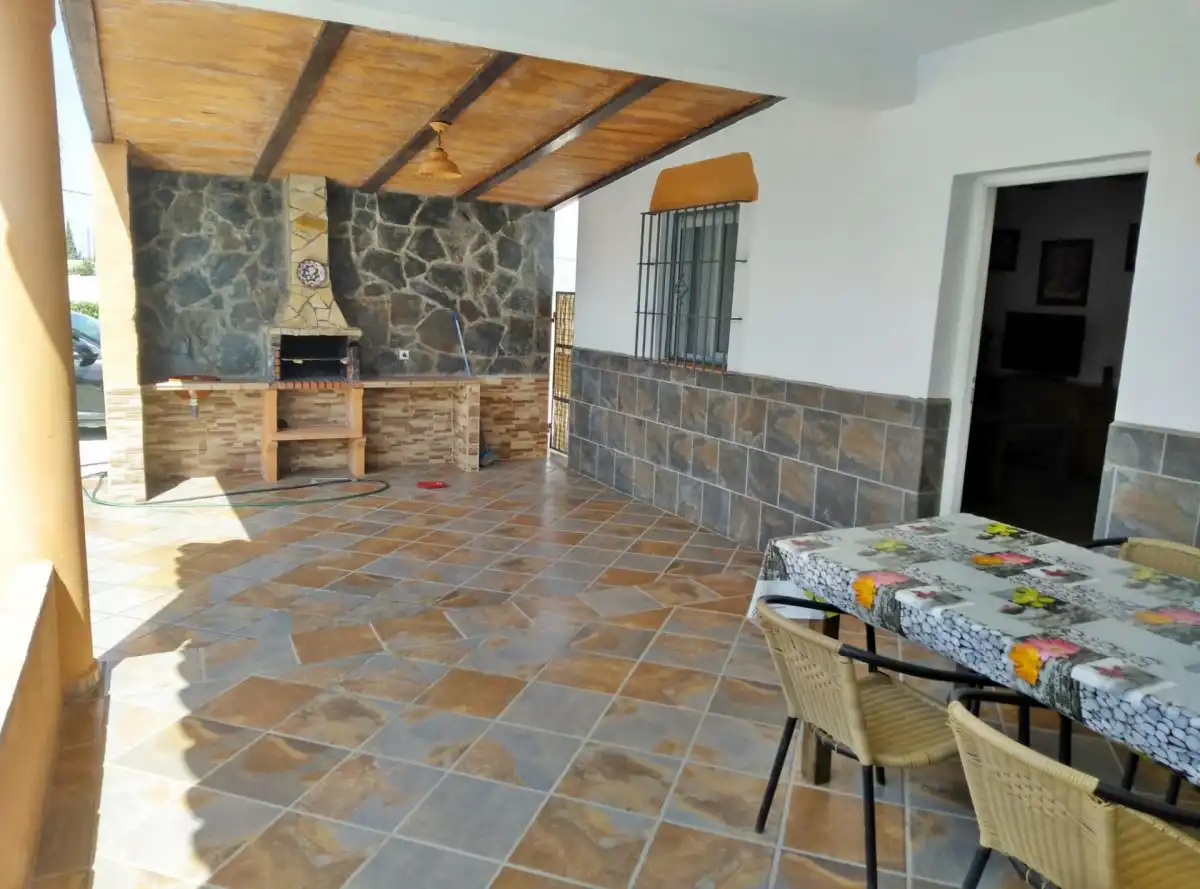 Terrassa de Casa o xalet en venda en Chiclana de la Frontera amb Jardí privat, Terrassa i Piscina