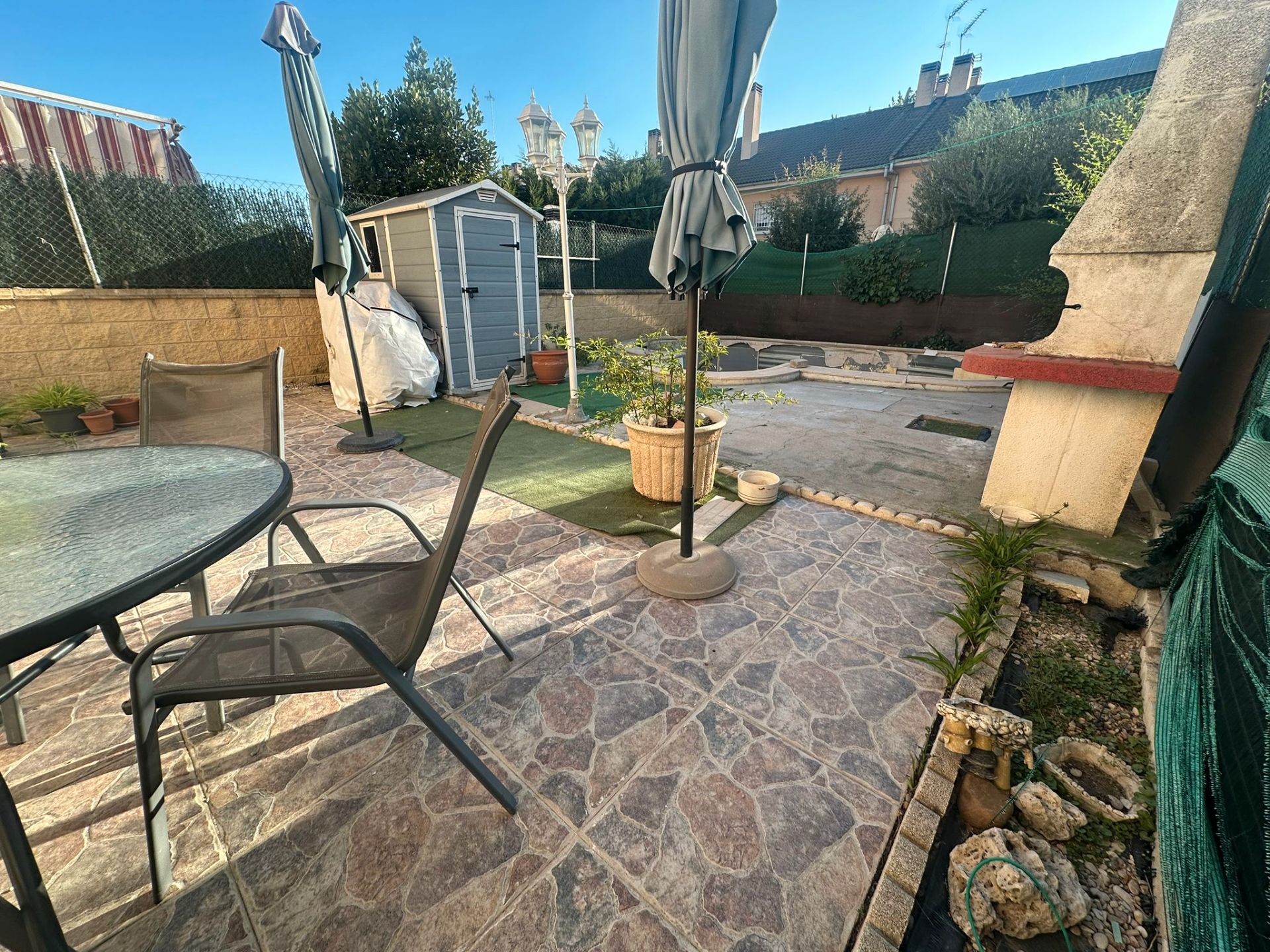 Terrace of Single-family semi-detached for sale in Parla  with Heating, Private garden and Swimming Pool