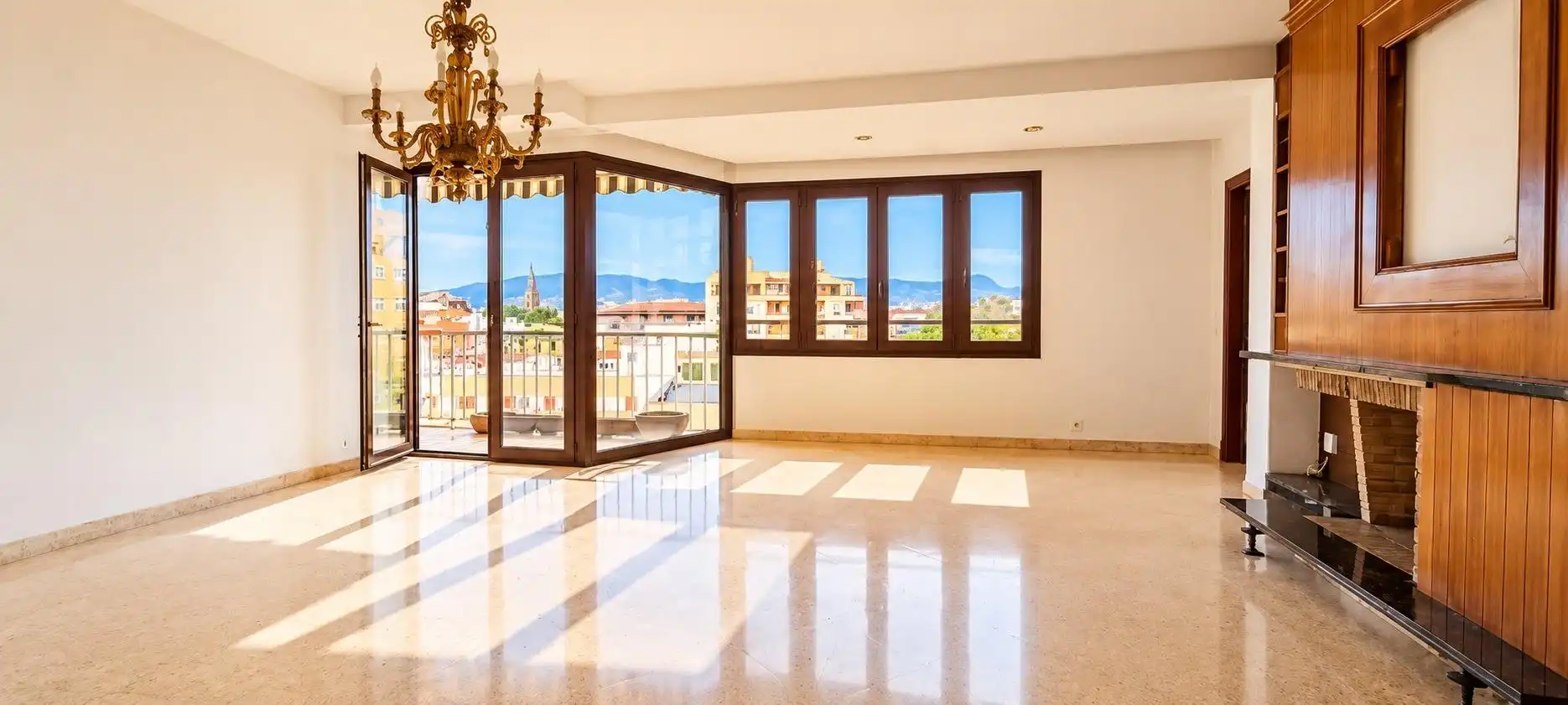 Living room of Flat for sale in Llevant
