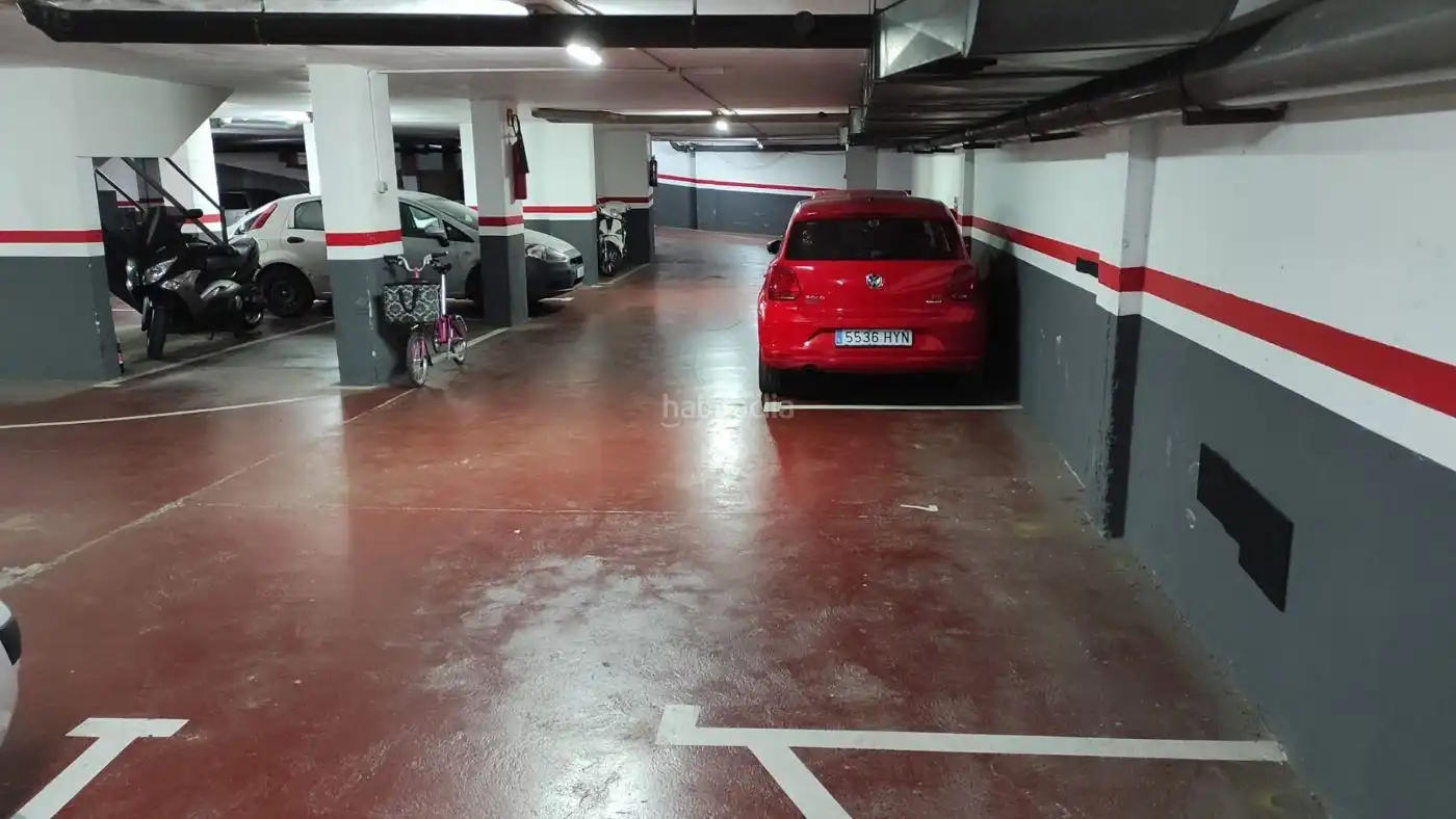 Individuel à vendre à Carrer d'Alí Bei 32, imagen 3