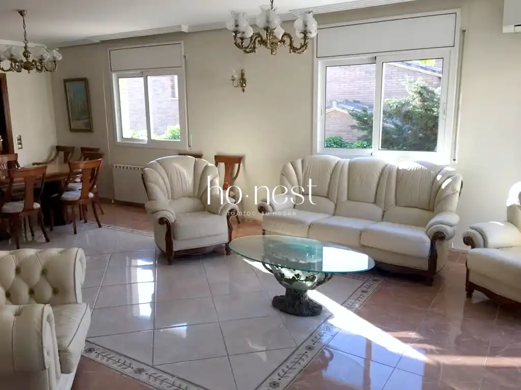 Casa con terraza en venta en Sant Cugat Sesgarrigues, imagen 4