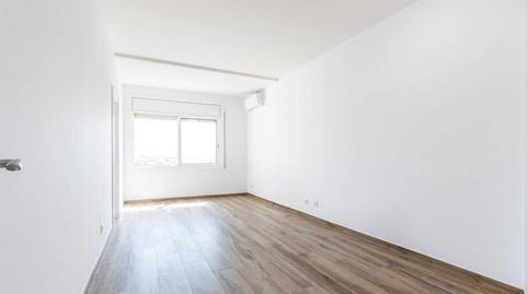 Photo 2 of Flat for sale in Francesc Layret, Creu Alta, Barcelona