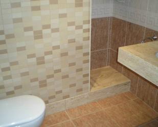 Bathroom of Flat for sale in Manresa  with Air Conditioner, Heating and Storage room