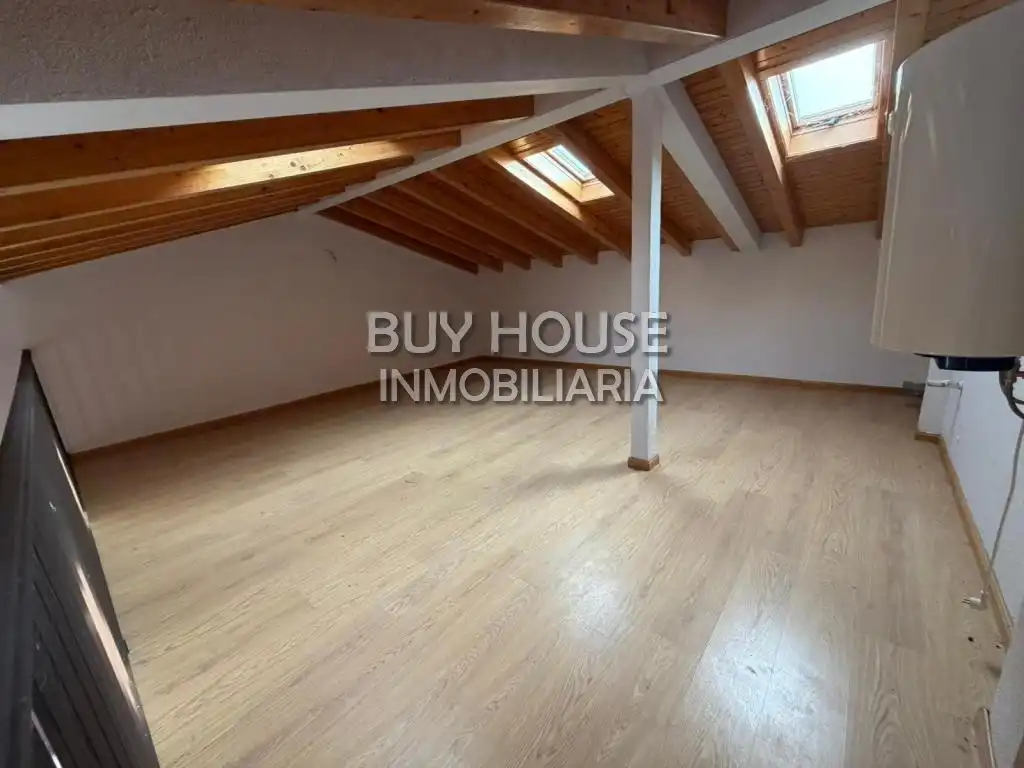 Dúplex en venta en Calle Arrabal, Villaluenga de la Sagra