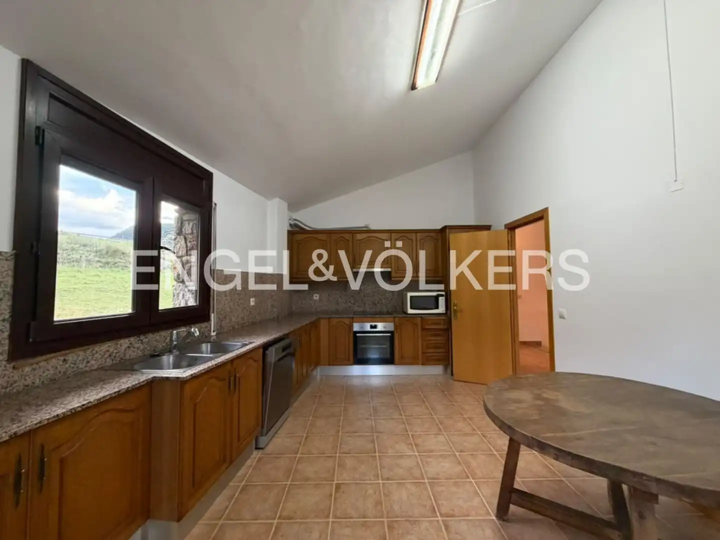 Appartamento con ascensore in affitto a Canillo pueblo, imagen 9