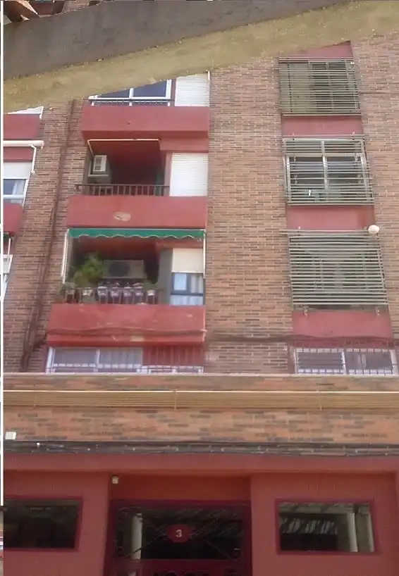 Local comercial en venta en C/ Hermanos Quintero, imagen 3