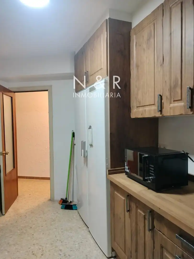 Kitchen of Flat for rent in Santiago de Compostela   with Heating and Furnished